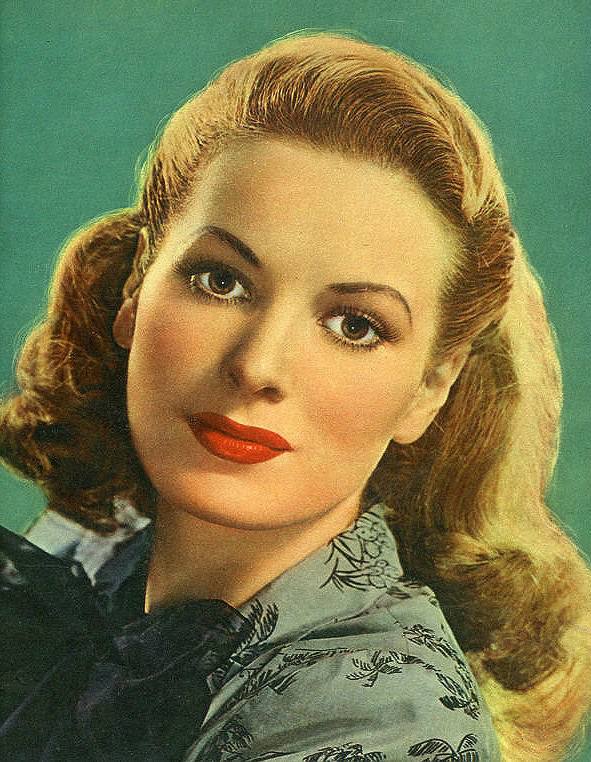 Photograph of Maureen O'Hara in 1945 from the New York Sunday News